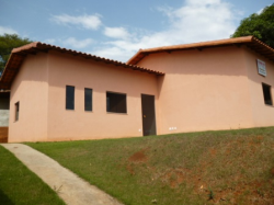 Linda Casa 3 quartos sendo 1 suíte terreno de 360 m² -Matozinhos